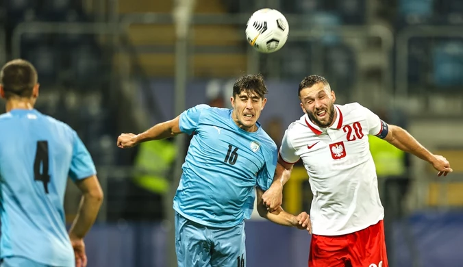 Kontuzja polskiego defensora w Serie A. Nie dotrwał do przerwy, sam poprosił o zmianę 