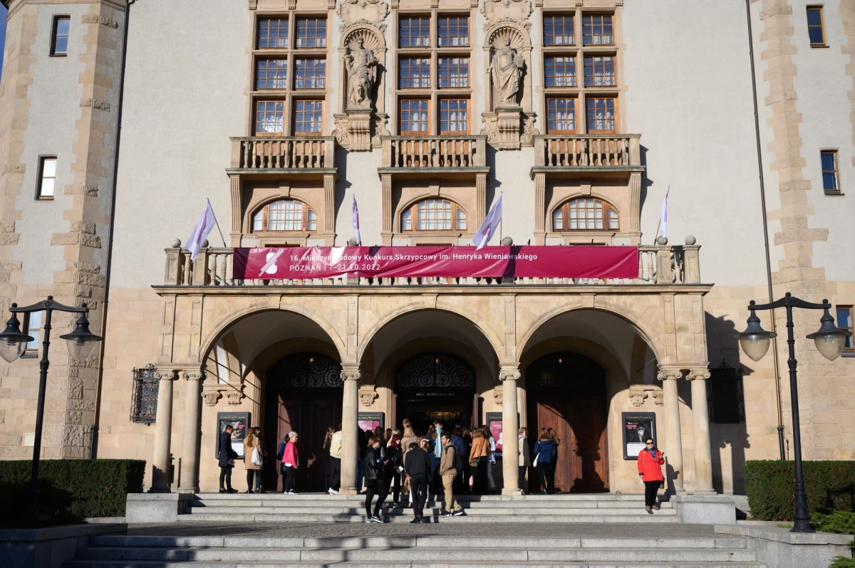 ​W drugiej połowie roku ogłoszony zostanie konkurs na projekt Centrum Muzyki w Poznaniu - poinformował PAP prezes Grupy MTP Tomasz Kobierski. Centrum w którym mieścić się będzie m.in. siedziba Filharmonii Poznańskiej powstać ma do 2029 r. na terenie Międzynarodowych Targów Poznańskich.