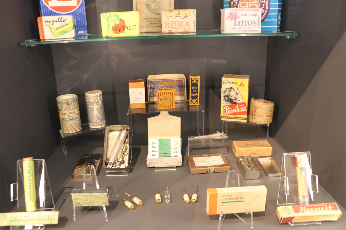 Ponad 60 instytucji i ponad 100 miejsc będzie można odwiedzić w ramach tegorocznej Nocy Muzeów w Krakowie. To już dziewiętnasta edycja imprezy, w czasie której nie tylko muzea są otwarte w bardzo nietypowych godzinach, ale też organizują wydarzenia i pokazują miejsca na co dzień niedostępne. 