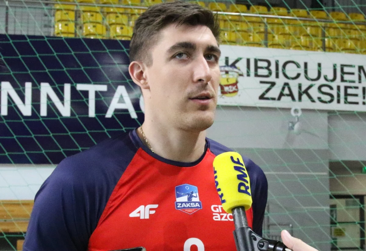 "W finale PlusLigi dostaliśmy łomot. Nie mieliśmy argumentów, żeby z nimi walczyć, ale teraz jest kolejny finał. A będzie to finał nie na polskiej ziemi i będzie to kompletnie inny mecz" - powiedział zawodnik Grupy Azoty ZAKSY, Łukasz Kaczmarek, z którym o przygotowaniach do finału Ligi Mistrzów siatkarzy, sposobach na wyciszenie przed tak ważnym meczem, a także o półfinale piłkarskiej Ligi Mistrzów, rozmawiał Wojciech Marczyk z redakcji sportowej RMF FM. Mecz siatkarskiej LM odbędzie się w najbliższą sobotę.
