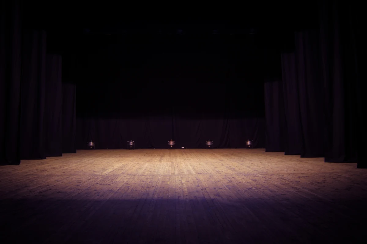 Teatr Miejski w Gdyni poinformował w środę o zakończeniu obrad komisji i wyborze pięciu tekstów do drugiego etapu konkursu 16. Gdyńskiej Nagrody Dramaturgicznej. Laureat zostanie wyłoniony pod koniec września.