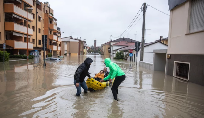 Niszczycielskie powodzie we Włoszech. Są ofiary i setki ewakuowanych