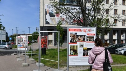 Gdańsk: Wystawa papieska znowu zdewastowana