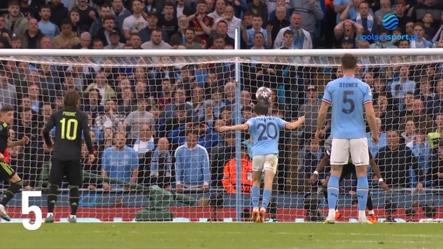 Manchester City zmierzy się z Interem w finale Ligi Mistrzów w sezonie 2022/2023. Zobacz jak padały najlepsze gole w meczach półfinałowych. 

Pełne prawa do transmisji Ligi Mistrzów w sezonie 2022/23 w Polsce posiada Grupa Polsat, która pokazuje rozgrywki od sezonu 2018/2019. Transmisje Ligi Mistrzów można oglądać w tv na kanałach Polsat Sport Premium. Mecze Ligi Mistrzów można obejrzeć również online live stream na  Polsat BOX Go   Oglądaj wygodnie gdziekolwiek chcesz: na komputerze, na tablecie, na smartfonie, na Smart TV. Relacje i wyniki meczów na  sport.interia.pl 

W tekście zawarto link serwisu partnerskiego
