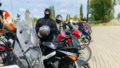 4. Rajd Motocyklowy Weteranów w Łódzkiem. Oddają hołd poległym kolegom
