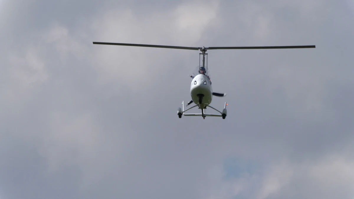 Miał dolecieć do Bielska-Białej, ale kontakt z nim się urwał. Od czwartku poszukiwany był pilot, który wiatrakowcem leciał ze Słowacji do Polski. Dziś po południu okazało się, że mężczyzna nie żyje. 