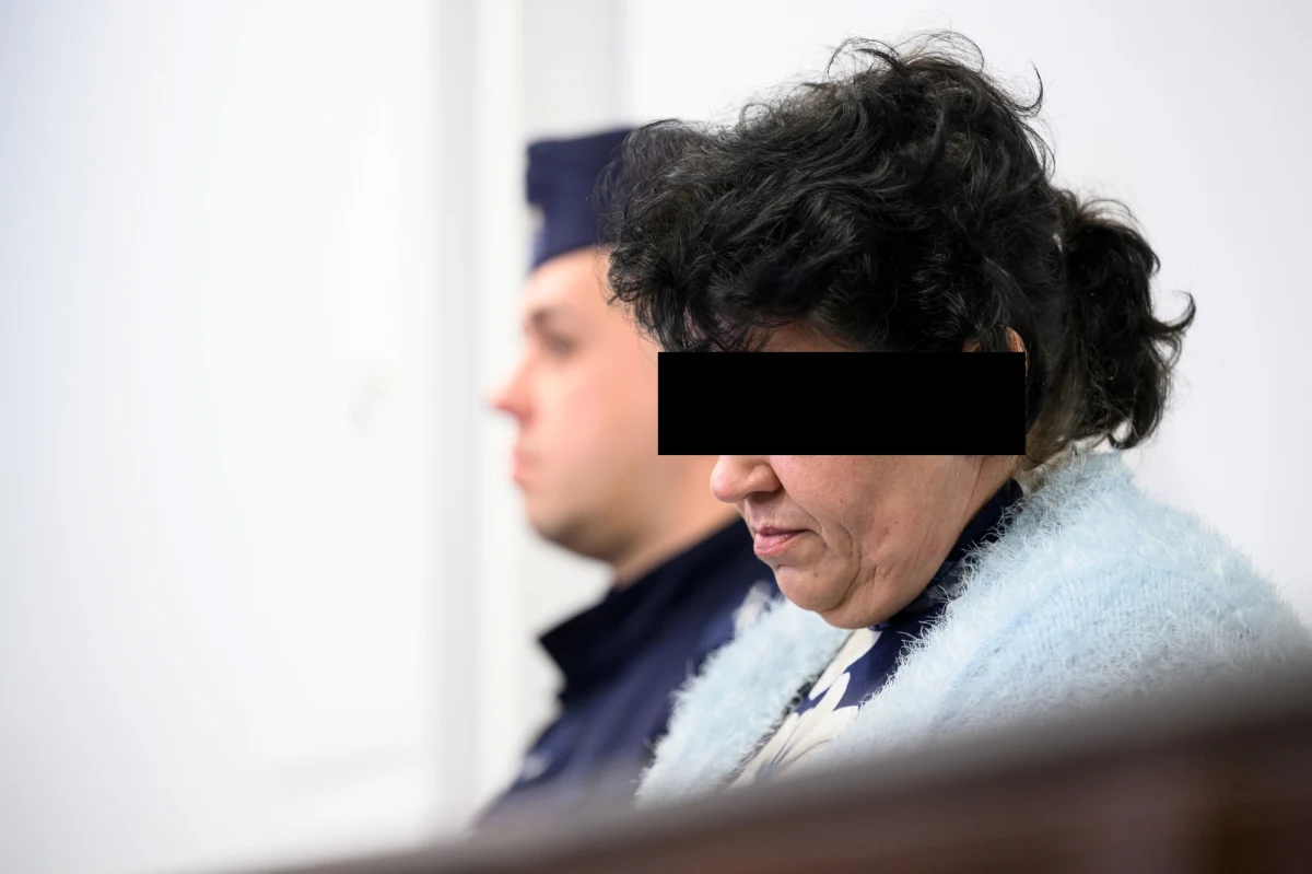 Przed Sądem Okręgowym w Poznaniu rozpoczął się proces przeciwko 52-letniej Swietłanie P. Obywatelce Ukrainy oskarżonej o znęcanie się nad dziećmi. Kobieta prowadziła w Ukrainie rodzinę zastępczą i kontynuowała "opiekę" nad dziećmi także po przyjeździe do Polski.