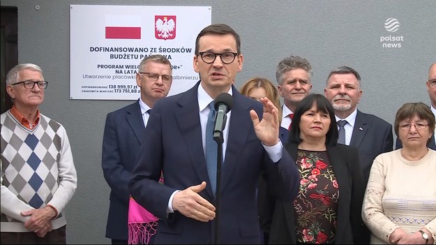 Miało być pewniakiem w walce o głosy wyborców, a podzieliło Polaków. W centrum politycznej uwagi 800 plus i pomysły, od kiedy powinny być przyznane i czy wszystkim rodzicom. Platforma chce wyprzedzić PiS i proponuje prezent na Dzień Dziecka. 