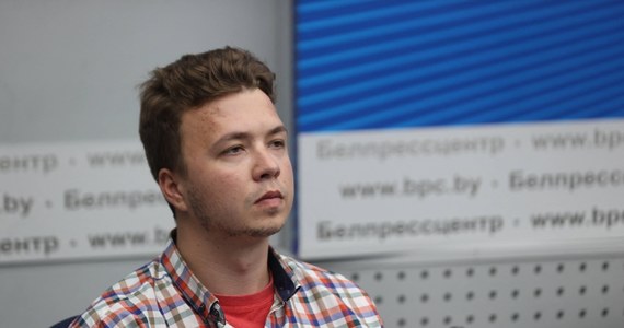 Białoruski opozycyjny bloger Raman Pratasiewicz został ułaskawiony - takie informacje podała państwowa agencja informacyjna BelTa. Przed kilkoma tygodniami dziennikarza i opozycjonistę skazano na 8 lat więzienia.