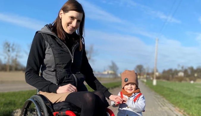 Polska lekkoatletka jeździ na wózku, ale jest szczęśliwa. Wystarczy jedno słowo - "mama"