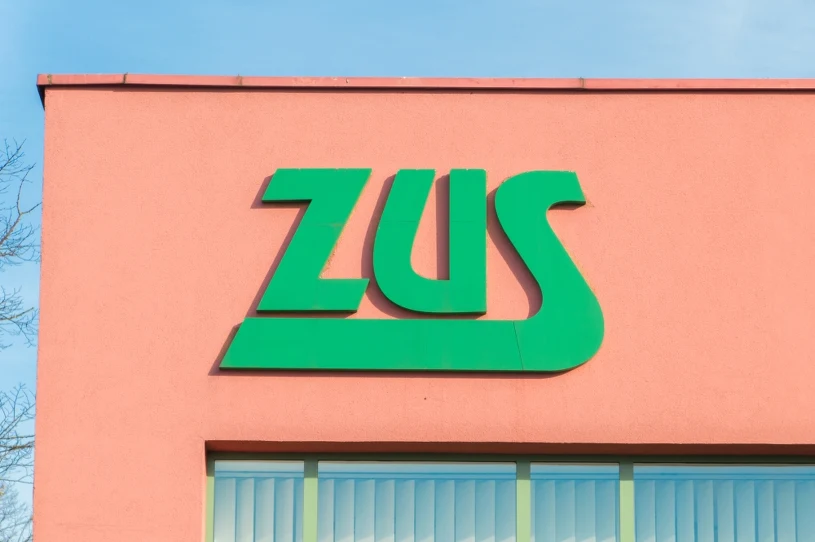 ZUS wydał ostrzeżenie. Oszuści polują na beneficjentów jednego świadczenia