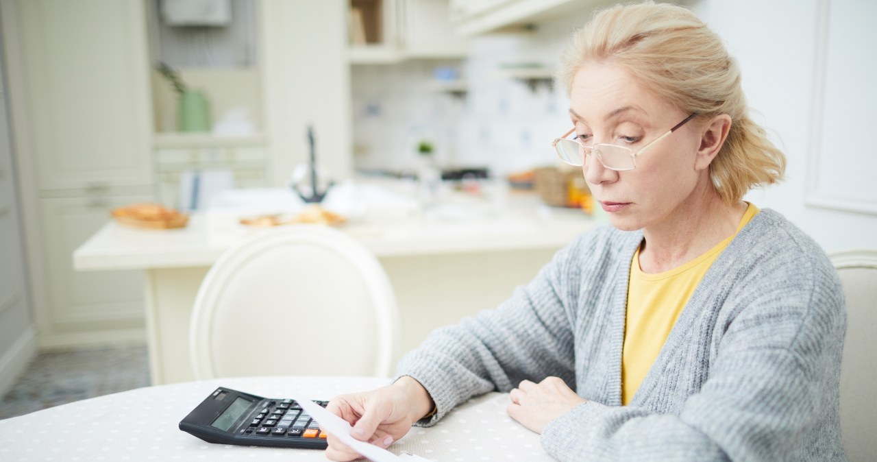 Ile trzeba zarabiać, żeby dostać 4000 zł emerytury? Sprawdź wyliczenia