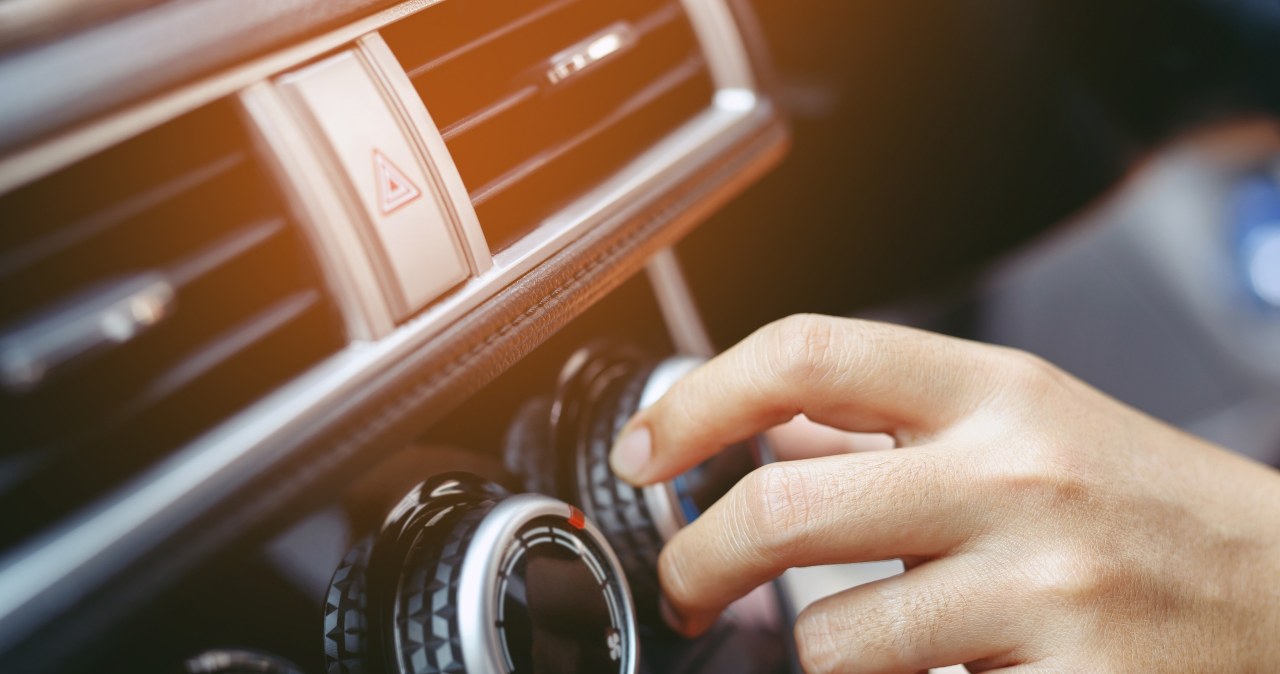 Z nawiewów leci zimne powietrze. To cztery możliwe powody