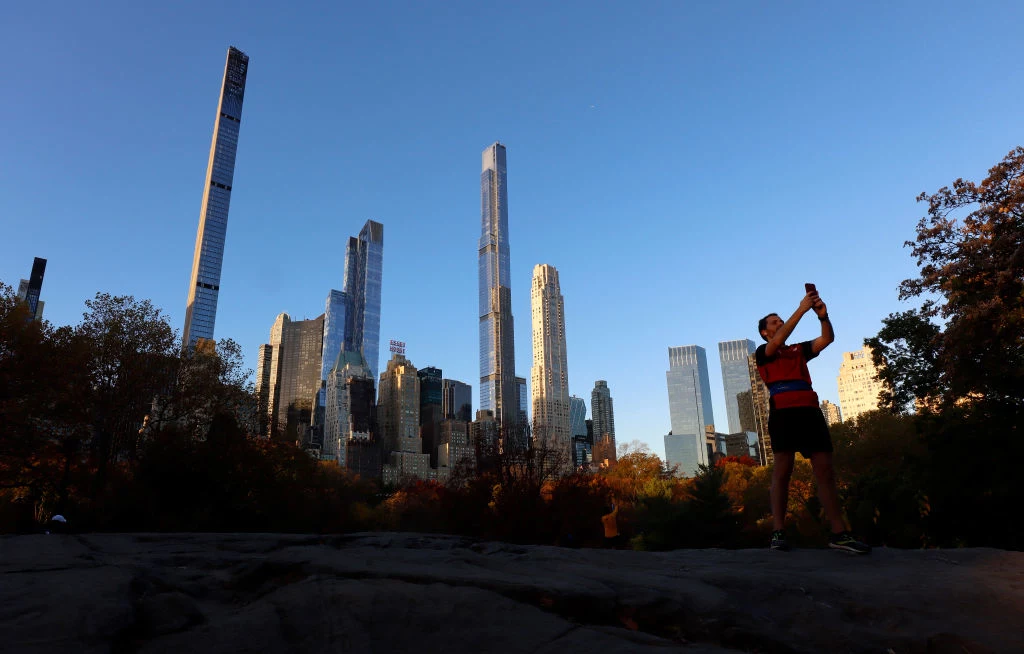 Widok na Central Park Tower, gdzie znajduje się najdroższy penthouse na świecie