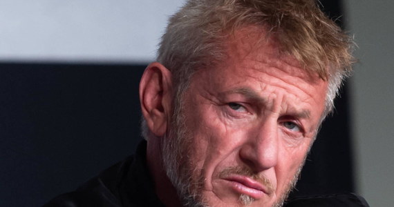 Sean Penn jest gościem festiwalu filmowego w Cannes. Film "Black Flies", w którym aktor gra doświadczonego ratownika medycznego o nazwisku Rutkovsky, pokazywany jest w Konkursie Głównym. Penn od początku agresji Rosji wspiera zaatakowaną Ukrainę. Poznaliśmy jego nowe filmowe plany. 