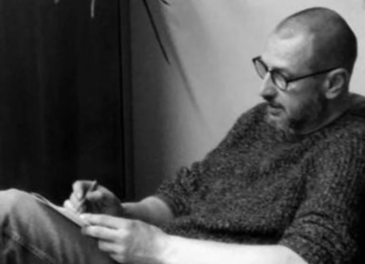 Zmarł konserwator sztuki, artysta rzeźbiarz Rafał Grabowski - poinformował Urząd Wojewódzkiego Konserwatora Zabytków w Olsztynie. Grabowski przeprowadził konserwację wielu olsztyńskich zabytkowych budynków, m.in. teatru Jaracza, czy gmachu Instytutu Północnego. Jest także autorem rzeźby św. Jakuba, która stoi na Targu Rybnym.

