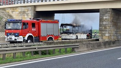 Pożar autokaru na opolskim odcinku autostrady A4