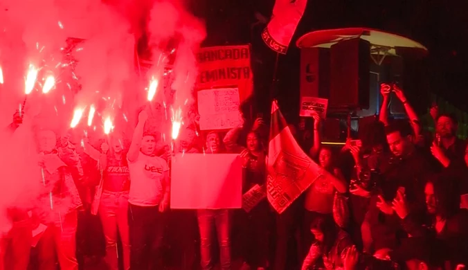 Brazylijczycy protestują przed hiszpańskim konsulatem. „To nie piłka nożna, to rasizm”. WIDEO