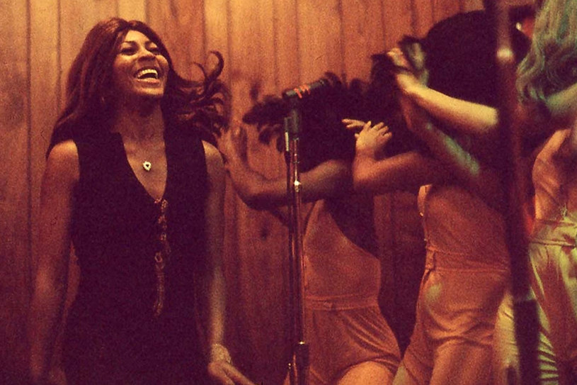 W środę w wieku 83 lat zmarła Tina Turner. Piosenkarka, nazywana królową rock and rolla, pojawiła się w swoim życiu w zaledwie kilku filmach, ale jej role przeszły do historii kina.