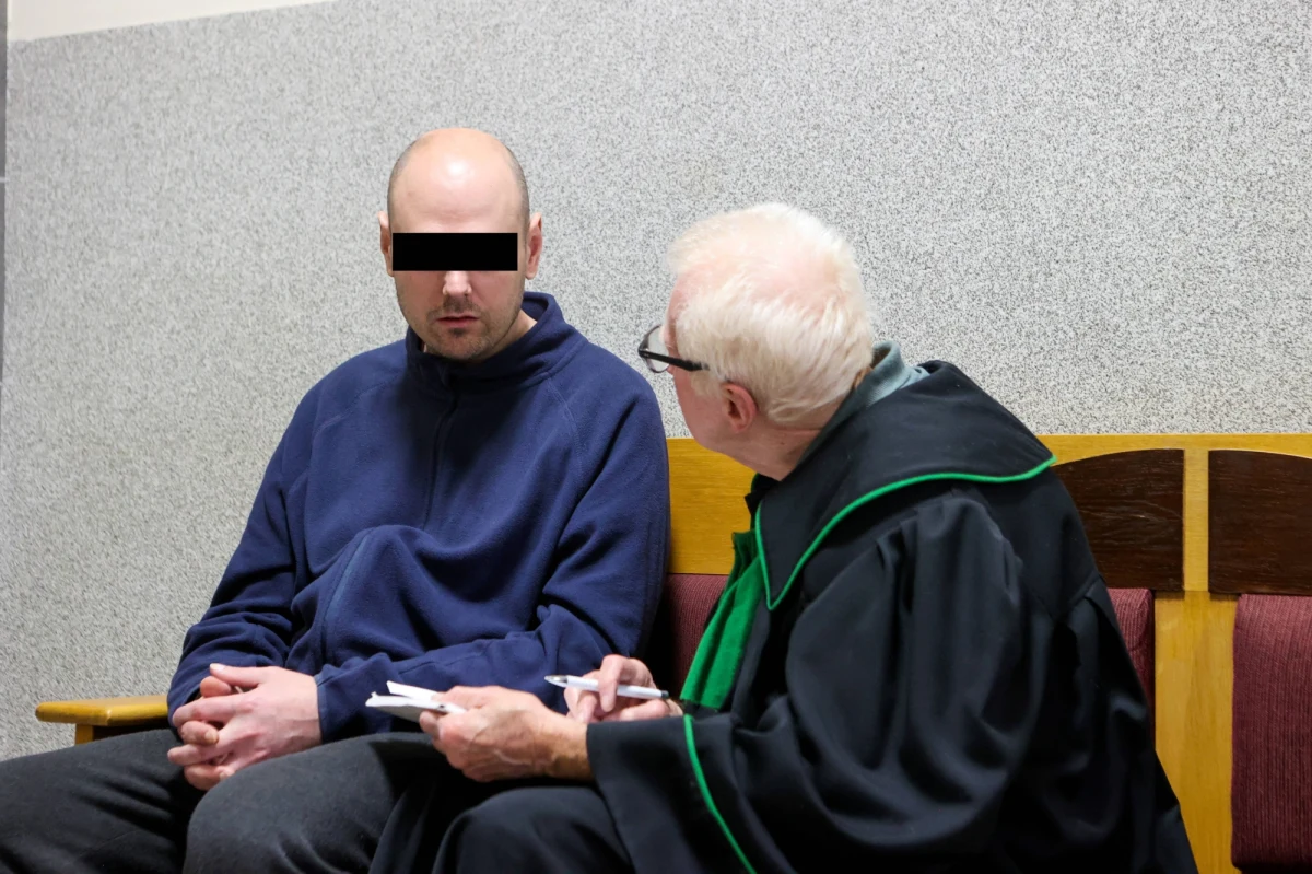 Aresztowano 42-latka podejrzanego o zamordowanie Małgorzaty B. w Łodzi. Sprawę rozpracowywało łódzkie Archiwum X, bo kobieta zaginęła w 2007 roku. Jej ciało odnaleziono w środę 24 maja. Policja wytypowała potencjalnego sprawcę, który w trakcie przesłuchania przyznał się do winy.