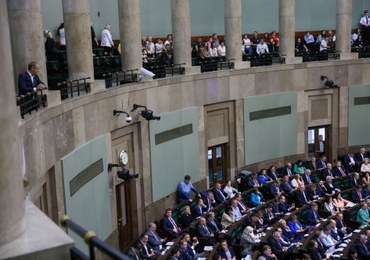 "Bolszewicka ustawa", "obraz żenujących clownów". Burza wokół komisji ds. wpływów rosyjskich