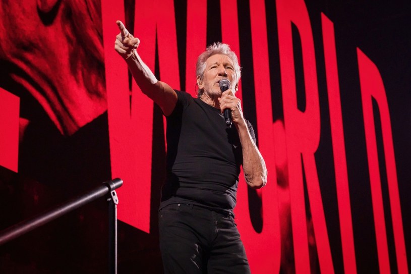 Berlińska policja wszczęła śledztwo przeciwko współzałożycielowi grupy Pink Floyd Rogerowi Watersowi w związku z podejrzeniem o podżeganie do nienawiści podczas koncertu w stolicy Niemiec. Waters broni się i przekonuje, że elementy jego występu są "wyraźnym oświadczeniem przeciwko faszyzmowi".