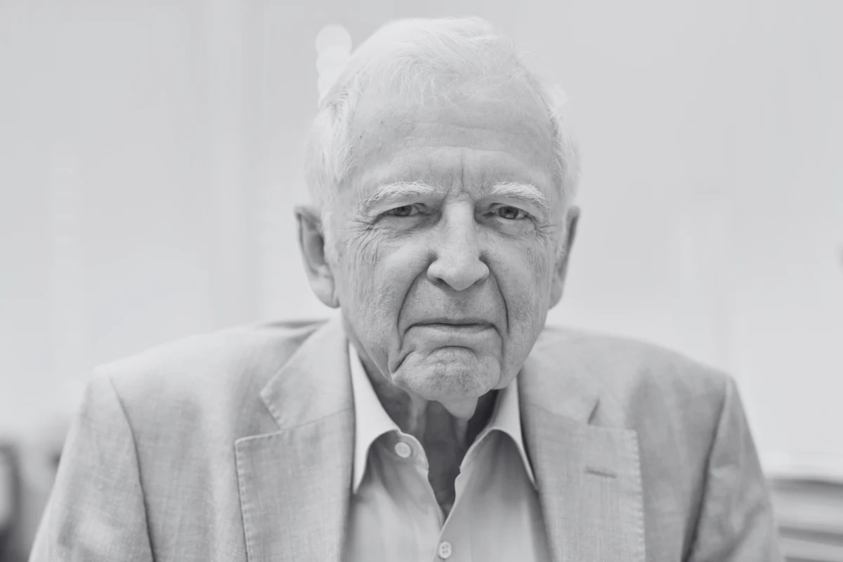 ​Wirusolog Harald zur Hausen, zdobywca medycznego Nobla, zmarł w niedzielę w wieku 87 lat - poinformowało w poniedziałek wieczorem Niemieckie Centrum Badań nad Rakiem (DKFZ) w Heidelbergu.