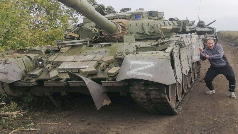 Rosjanie stracili w wojnie w Ukrainie już 2000 czołgów. Są to oficjalnie liczby, potwierdzone danymi, zdjęciami i filmami z frontu.