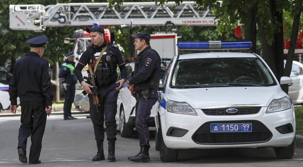 We wtorek rano doszło do zmasowanego ataku dronów na Moskwę. Choć większość z nich została zestrzelona nad obwodem moskiewskim, to trzy bezzałogowce uderzyły w budynki stolicy Rosji. Rosyjski resort obrony oskarżył o atak "reżim kijowski", z kolei strona ukraińska zapewnia, że nie "ma z tym bezpośrednio nic wspólnego".