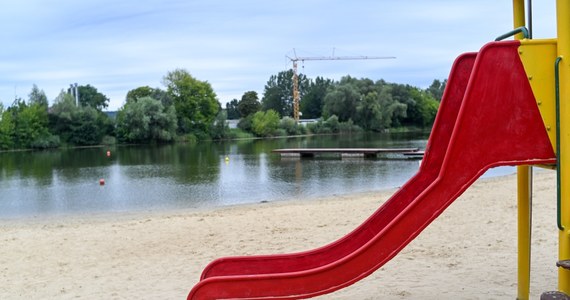 Letnie baseny Rzeszowskiego Ośrodka Sportu i Rekreacji oraz kąpielisko miejskie Żwirownia zostaną otwarte 10 czerwca. Trwają ostatnie przygotowania do rozpoczęcia sezonu.
