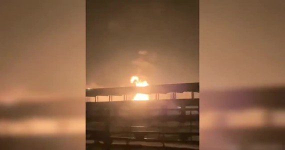 W nocy z wtorku na środę doszło do pożaru rafinerii ropy naftowej w rosyjskim Kraju Krasnodarskim. Z informacji przekazanej przez gubernatora Wieniamina Kondratjewa wynika, że na skutek ataku drona zapaliła się instalacja do produkcji oleju opałowego.