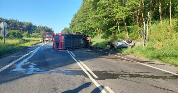 Po śmiertelnym wypadku zablokowana została droga krajowa nr dk 25, na odcinku między węzłami Modła - Konin. Utrudnienia mogą potrwać kilka godzin.
