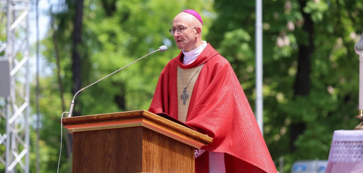 Papież Franciszek przyjął rezygnację arcybiskupa Wiktora Skworca z funkcji metropolity katowickiego. Jak podała Nuncjatura Apostolska, nowym metropolitą został arcybiskup Adrian Galbas. 