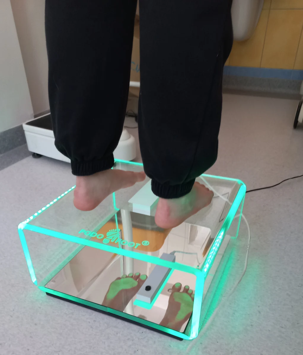 W Górnośląskim Centrum Rehabilitacji „Repty” ruszył pilotażowy program badania stóp dzieci i młodzieży. Docelowo przebadanych zostanie 1500 młodych ludzi, w wieku 5-16 lat.