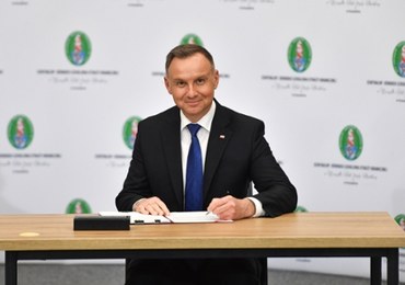 Błędne tłumaczenie ustawy? Duda nie rozumie reakcji sojuszników