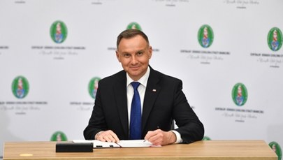 Błędne tłumaczenie ustawy? Duda nie rozumie reakcji sojuszników