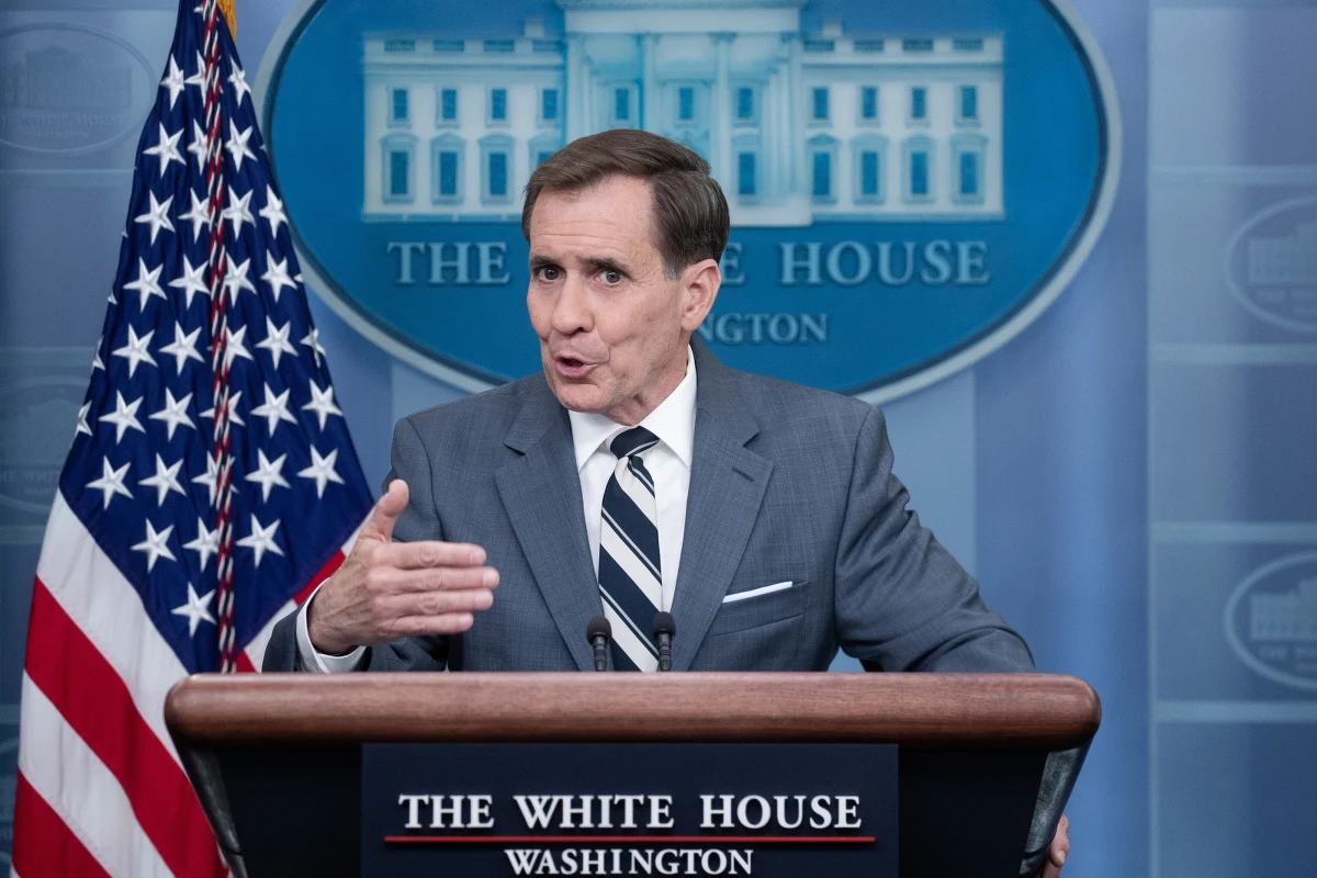 ​Biały Dom ogłosił w środę 39. pakiet uzbrojenia dla Ukrainy wart 300 mln dolarów. W skład transzy wchodzi m.in. amunicja do systemów obrony powietrznej Patriot, rakiety AIM-7 i systemy obrony powietrznej Avenger.