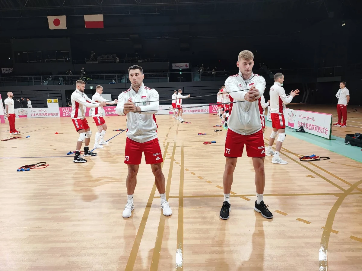Polscy siatkarze przegrali z Japonią 2:3 w towarzyskim meczu, który odbył się w Nagoi. W piątek podopieczni trenera Nikoli Grbica rozegrają kolejne spotkanie z reprezentacją tego kraju.
