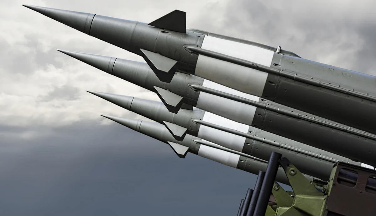 Departament Stanu USA podjął działania odwetowe w związku z zawieszeniem przez Rosję udziału w Traktacie o redukcji zbrojeń strategicznych (START). Od 1 czerwca Waszyngton przestał informować Moskwę o lokalizacji swoich sił nuklearnych.