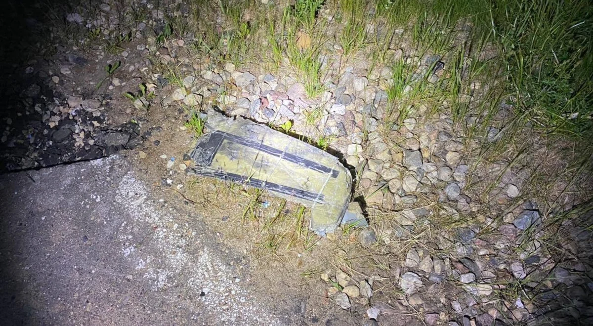 ​Minionej nocy doszło do kolejnych ataków dronów na rosyjskim terytorium - w obwodach smoleńskim, kurskim i kałuskim w europejskiej części kraju. W pobliżu Smoleńska celem nalotów były obiekty infrastruktury energetycznej.