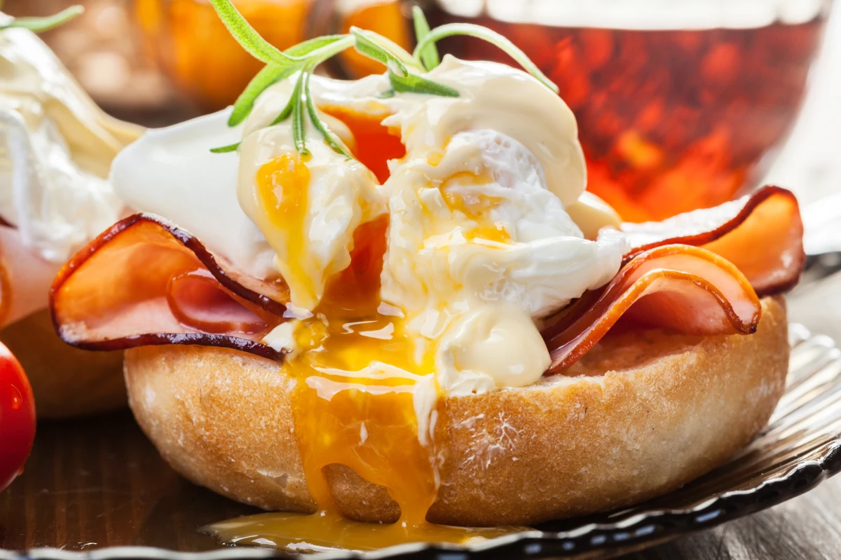 Rośnie liczba osób, które zgłaszają objawy zatrucia pokarmowego po wizycie w rzeszowskiej restauracji Rzeszuff. U jednego z pracowników potwierdzono salmonellę.