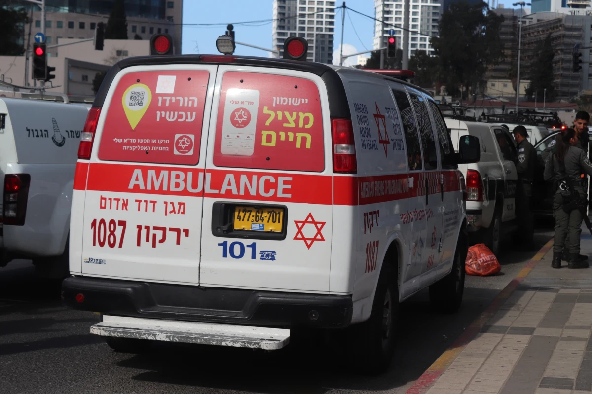 ​Chana Nachenberg zmarła prawie 22 lata po tym, jak palestyński zamachowiec-samobójca dokonał ataku bombowego w pizzerii Sbarro w centrum Jerozolimy - informuje portal dziennika The Jerusalem Post. Kobieta pozostawała w śpiączce od czasu zamachu. Jej dwuletnia córka Sarah była jedną z niewielu osób, które przeżyły atak bez szwanku.