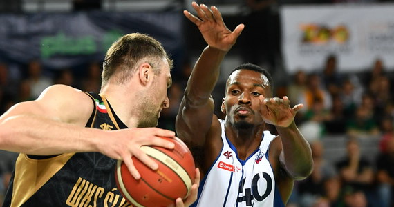 Koszykarze Śląska Wrocław przegrali u siebie z ekipą King Szczecin 78:89 w pierwszym meczu finału Energa Basket Ligi.
