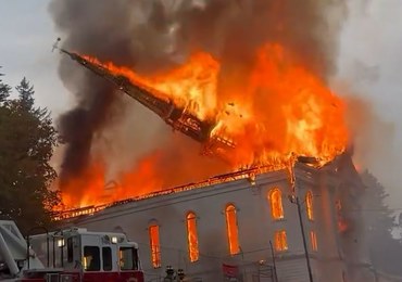Zabytkowy kościół spłonął całkowicie. Pożar powstał od pioruna