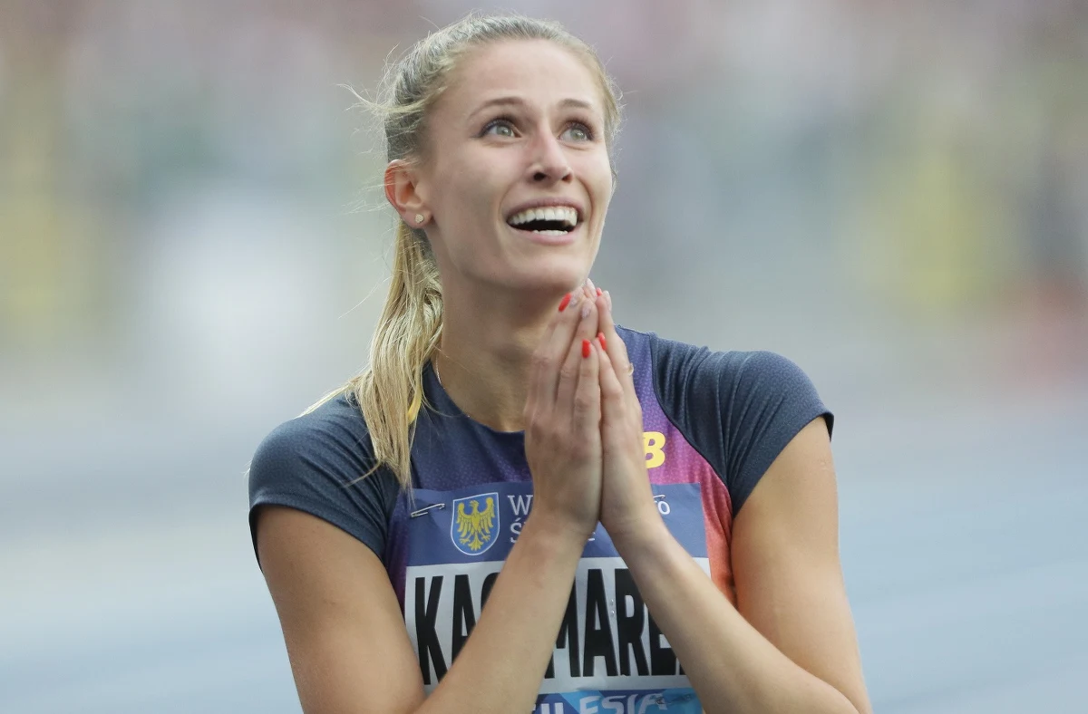 Natalia Kaczmarek czasem 50,41 wygrała bieg na 400 m podczas mityngu Diamentowej Ligi we Florencji, Anna Kiełbasińska zajęła szóste miejsce. Kenijka Faith Kipyegon pobiła rekord świata na 1500 m. Na 400 m przez płotki triumfowała Holenderka Femke Bol.