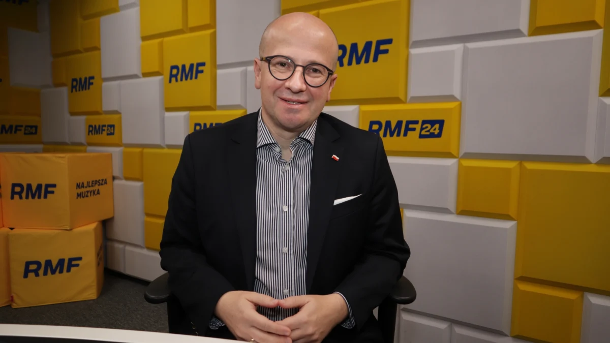"Marsz duży, ale przekaz stary - zero programu, zero idei" - mówił w Porannej rozmowie w RMF FM poseł Prawa i Sprawiedliwości Bartłomiej Wróblewski, komentując zorganizowany przez Platformę Obywatelską Marsz 4 czerwca, który odbył się w Warszawie. "W 2015 roku szliśmy do władzy, ale po coś. Po co idzie dzisiaj opozycja?" - pytał.  