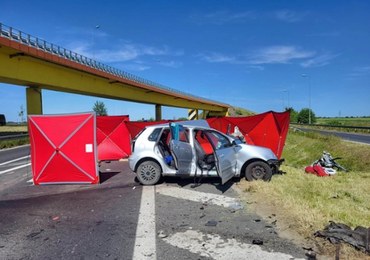 Tragiczny wypadek pod Oleśnicą. 2 osoby zginęły, 5 zostało rannych 