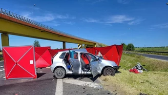 Tragedia koło Oleśnicy. Nie żyją dwie osoby, dzieci trafiły do szpitala