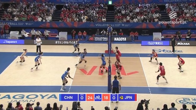 Skrót meczu Japonia - Chiny 0:3 (18:25, 25:27, 25:27).