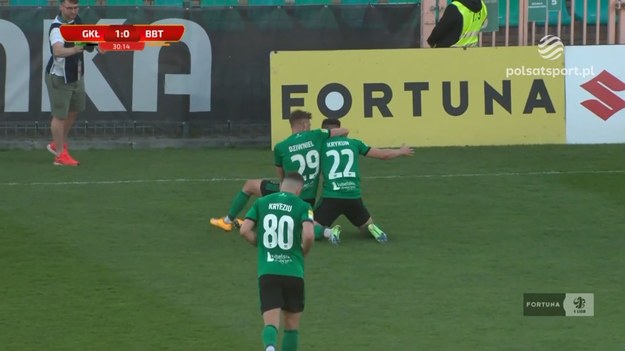 W obecnym sezonie Fortuna 1 ligi pięknych goli nie brakowało. Oto najładniejsze z nich. 

Fortuna 1 Liga oglądaj w Polsat Sport oraz na  Polsat BOX Go   Oglądaj wygodnie gdziekolwiek chcesz: na komputerze, na tablecie, na smartfonie, na Smart TV.

W tekście zawarto link serwisu partnerskiego

